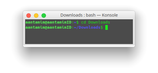 Masuk folder Downloads dengan terminal